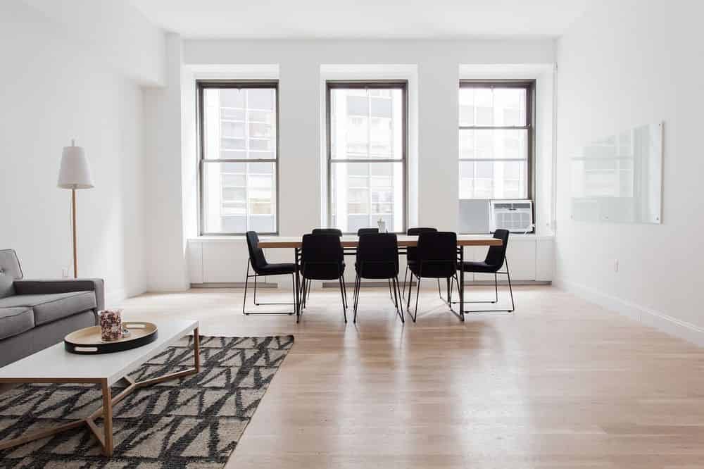 Move-In/Move-Out Cleaning Services image